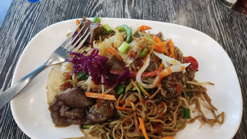 Nouilles Sautées Au Boeuf